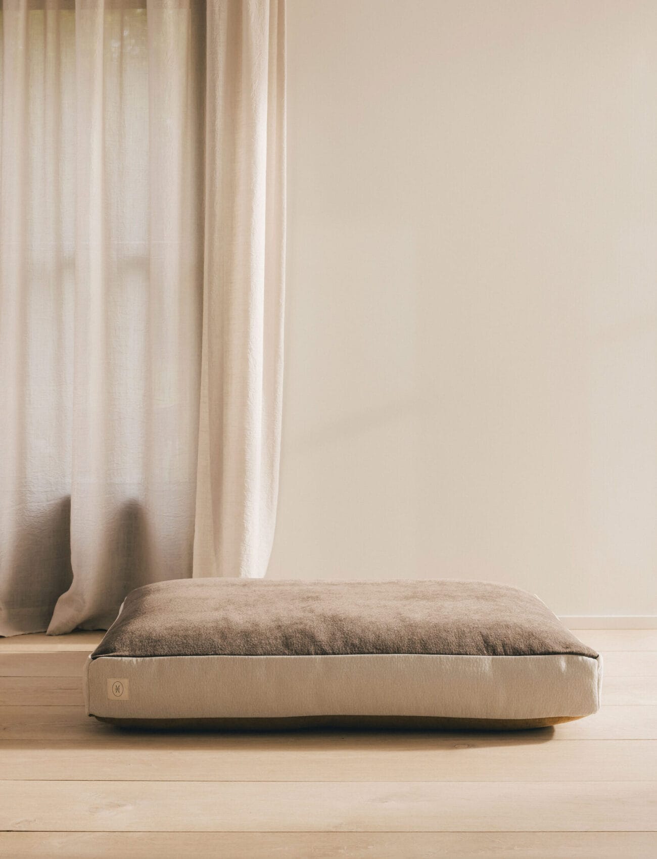 Cloud – L – Milou hover_image